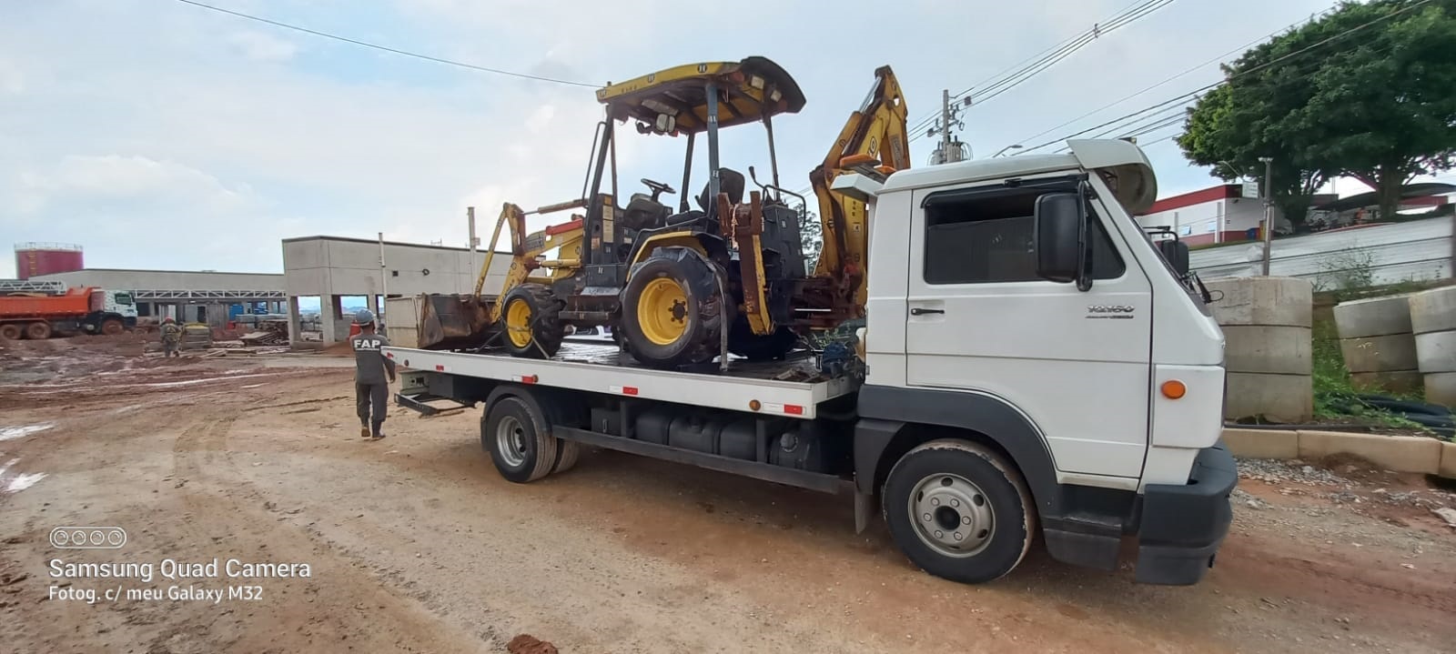 Guincho na Zona Oeste - Guincho no Paraíso - A PARTIR R$ 130,00 REAIS -  RÁPIDO E BARATO